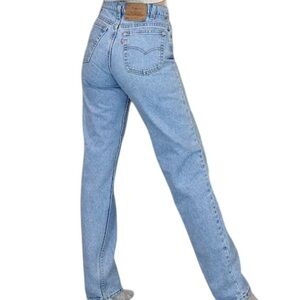 LEVI’S Vintage 550 Relaxed Tapered Fit Jeans Size 12L